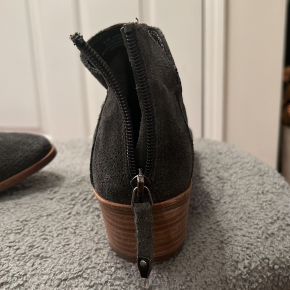 Dolce vita Karsen leather grey booties - Picture 6 of 6